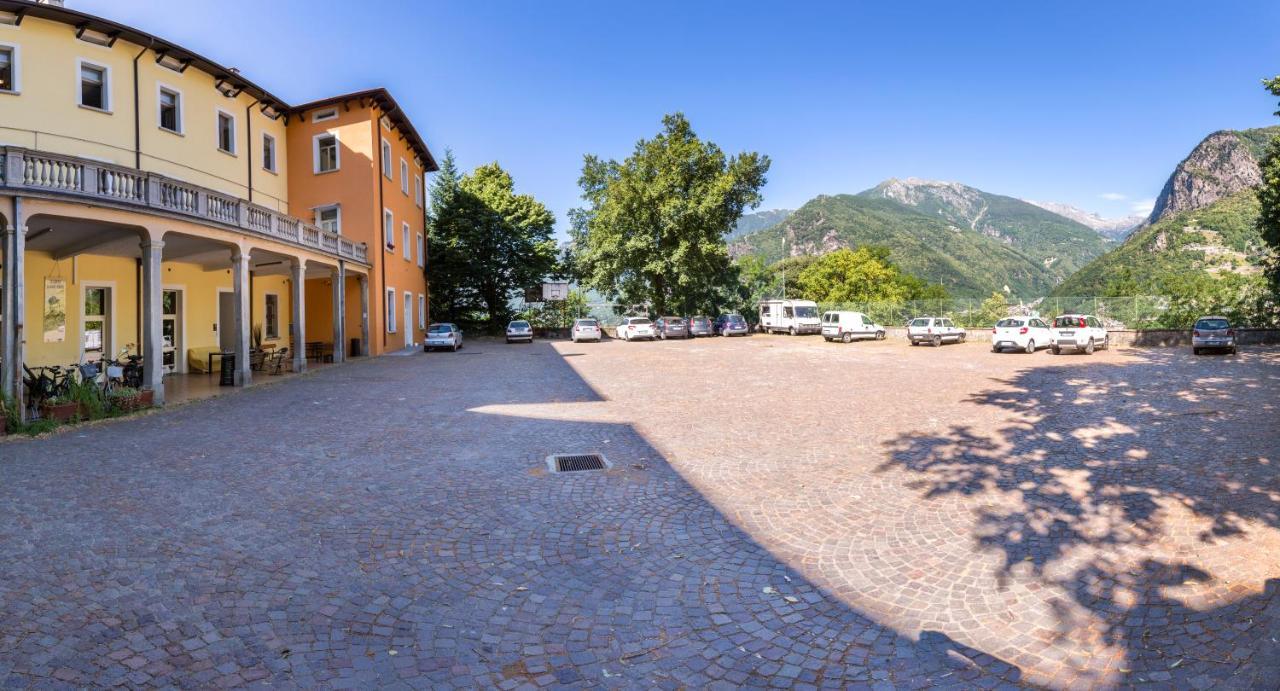 Ostello Al Deserto Chiavenna Εξωτερικό φωτογραφία