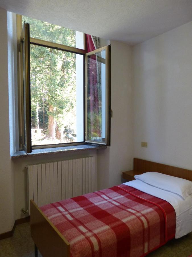 Ostello Al Deserto Chiavenna Εξωτερικό φωτογραφία