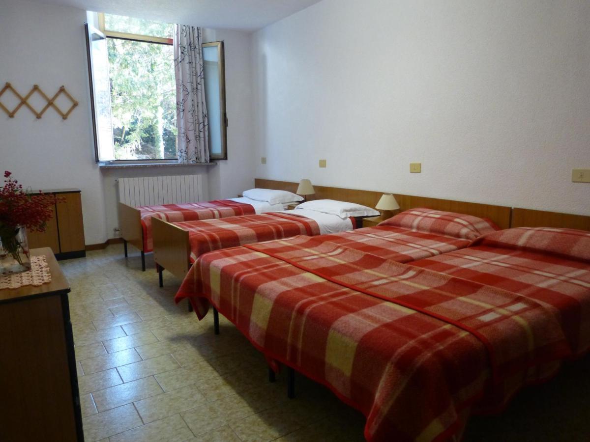 Ostello Al Deserto Chiavenna Εξωτερικό φωτογραφία