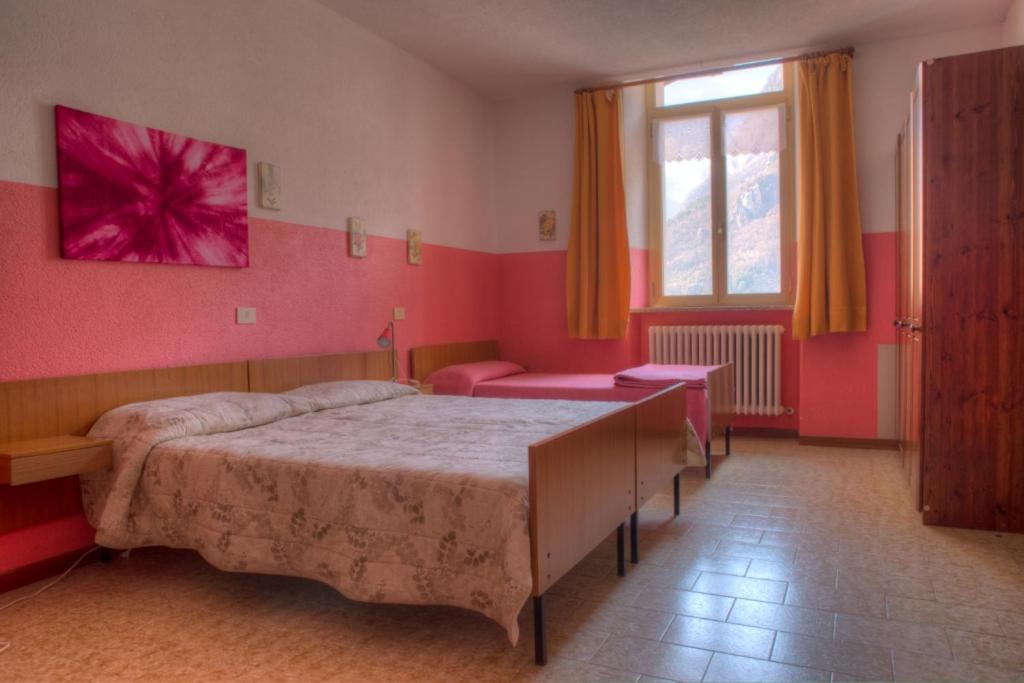 Ostello Al Deserto Chiavenna Εξωτερικό φωτογραφία